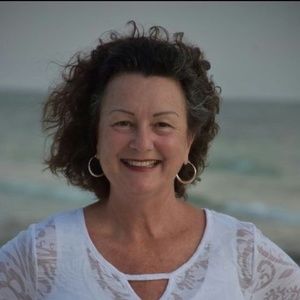 Meet your Posher, Neena